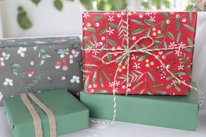 Matte Sage Green, Matte Red Berries and Gathered Wrap